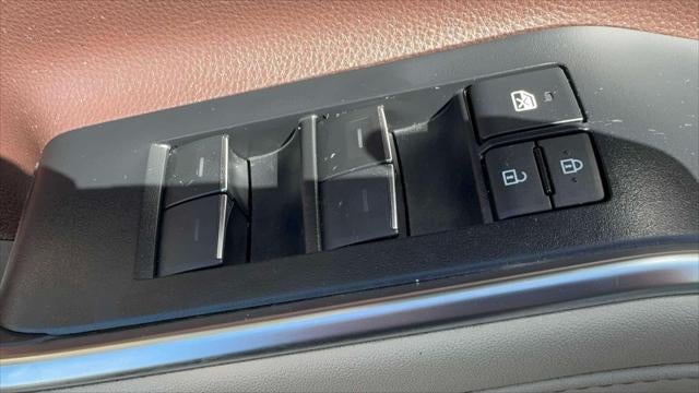 2021 Toyota Highlander Hybrid Limited AWD (Natl)