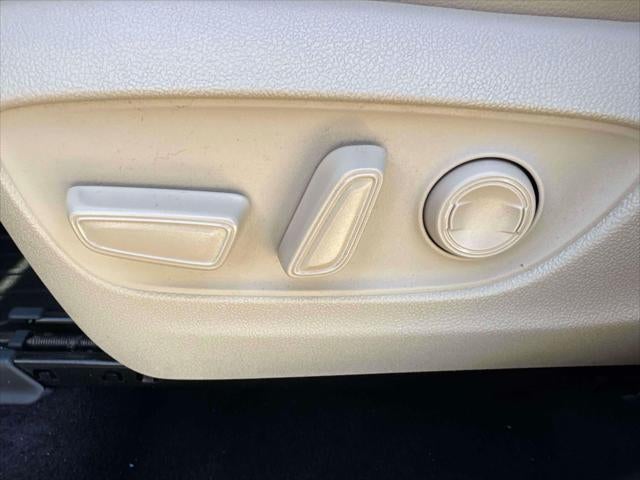 2021 Toyota Highlander Hybrid Limited AWD (Natl)