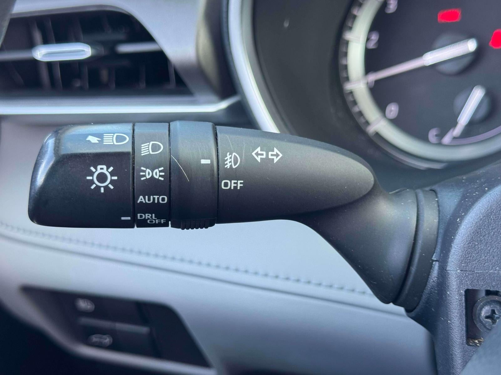 2022 Toyota Highlander XLE AWD (Natl)