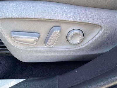 2022 Toyota Highlander XLE AWD (Natl)