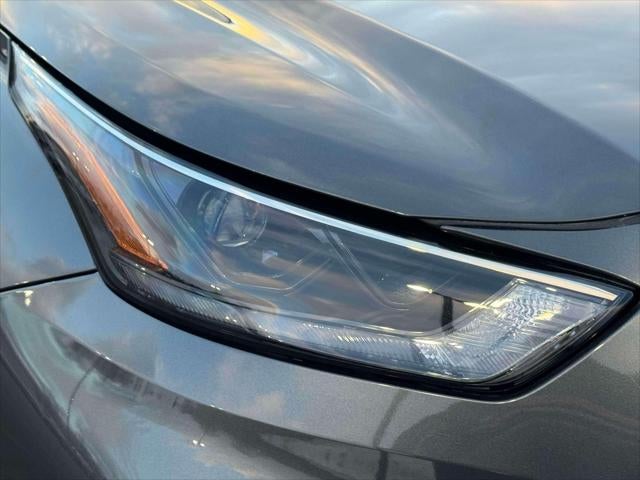 2022 Toyota Highlander XLE AWD (Natl)