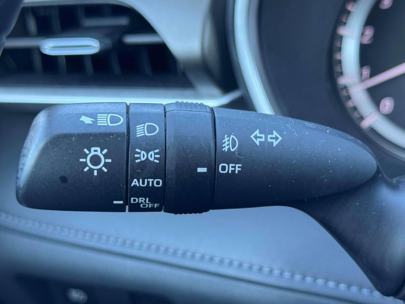 2022 Toyota Highlander XLE AWD (Natl)