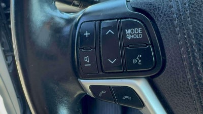 2017 Toyota Highlander XLE V6 AWD (Natl)