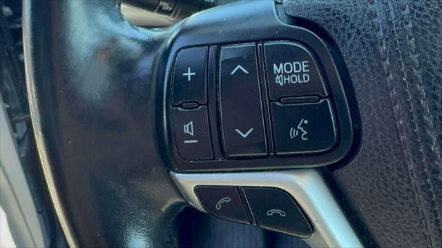 2017 Toyota Highlander XLE V6 AWD (Natl)