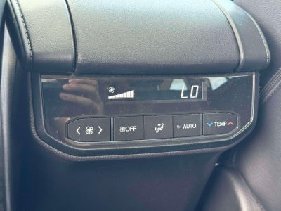 2025 Toyota Highlander Hybrid XLE AWD (Natl)