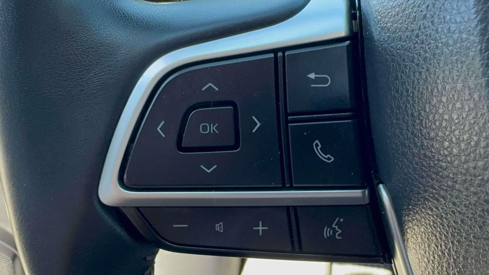 2023 Toyota Highlander XLE AWD (Natl)