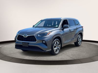 2023 Toyota Highlander XLE AWD (Natl)