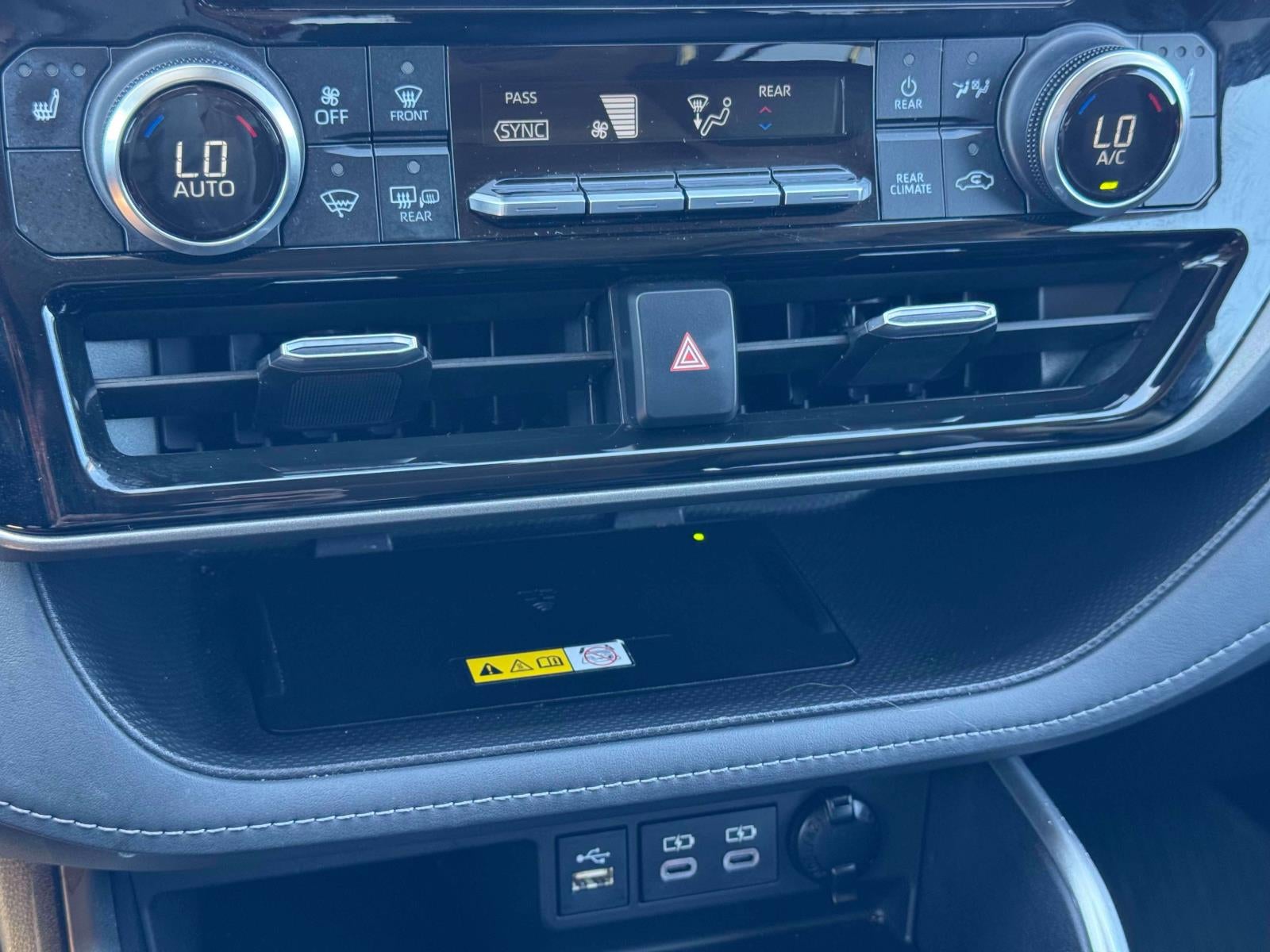 2023 Toyota Highlander XLE AWD (Natl)