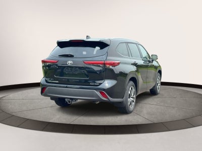 2023 Toyota Highlander XLE AWD (Natl)