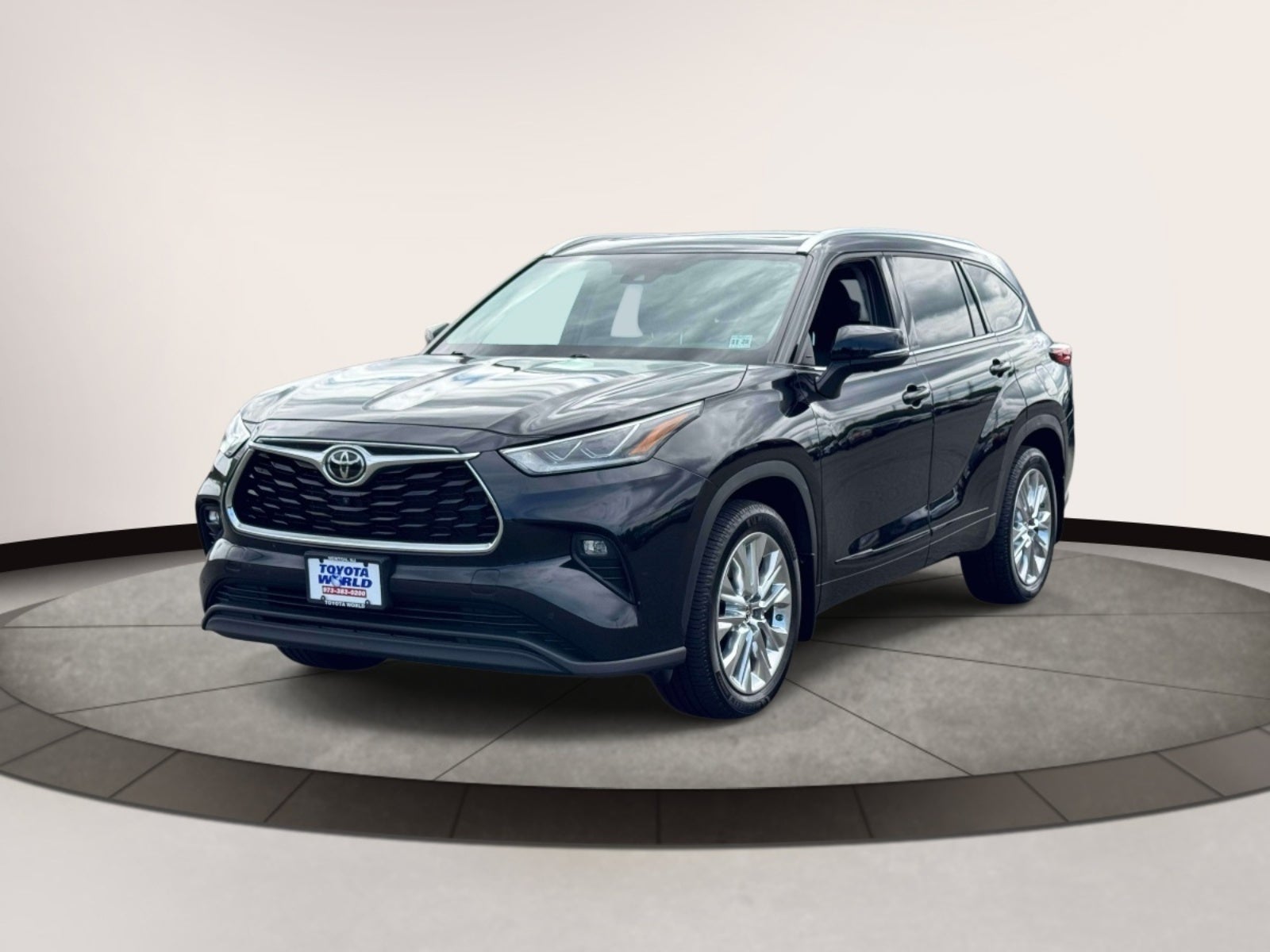 2023 Toyota Highlander L AWD (Natl)