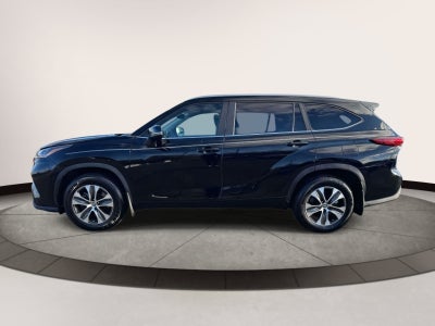2023 Toyota Highlander XLE AWD (Natl)