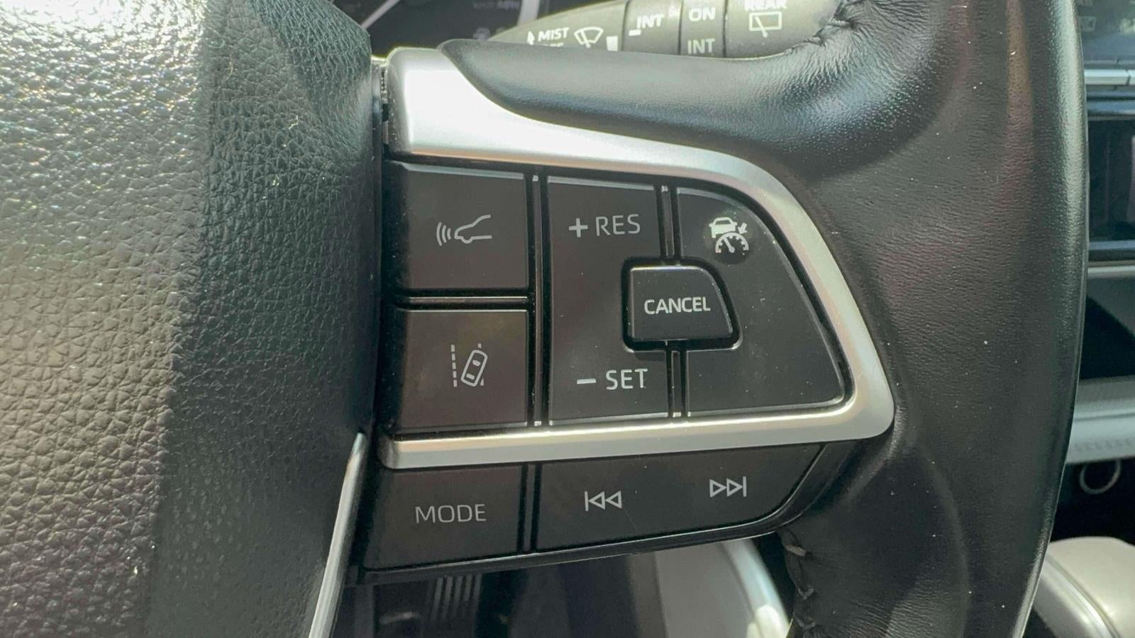 2023 Toyota Highlander XLE AWD (Natl)