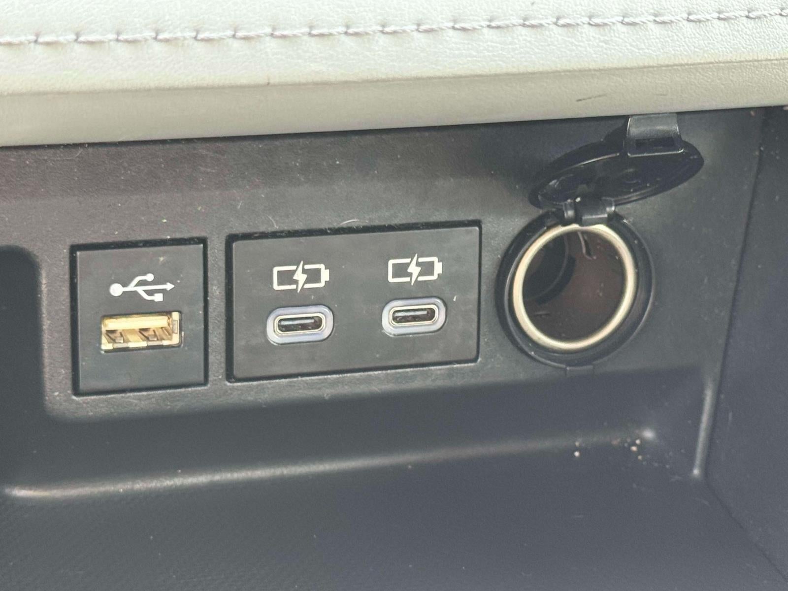 2023 Toyota Highlander XLE AWD (Natl)