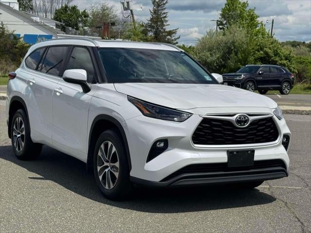 2023 Toyota Highlander XLE AWD (Natl)
