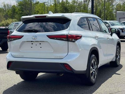 2023 Toyota Highlander XLE AWD (Natl)