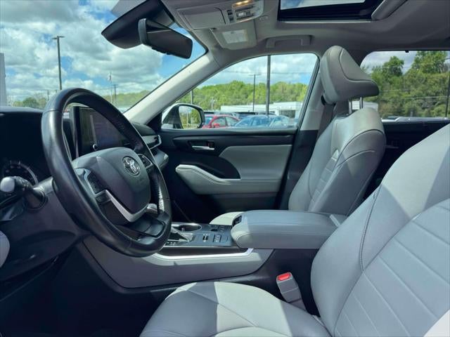 2023 Toyota Highlander XLE AWD (Natl)