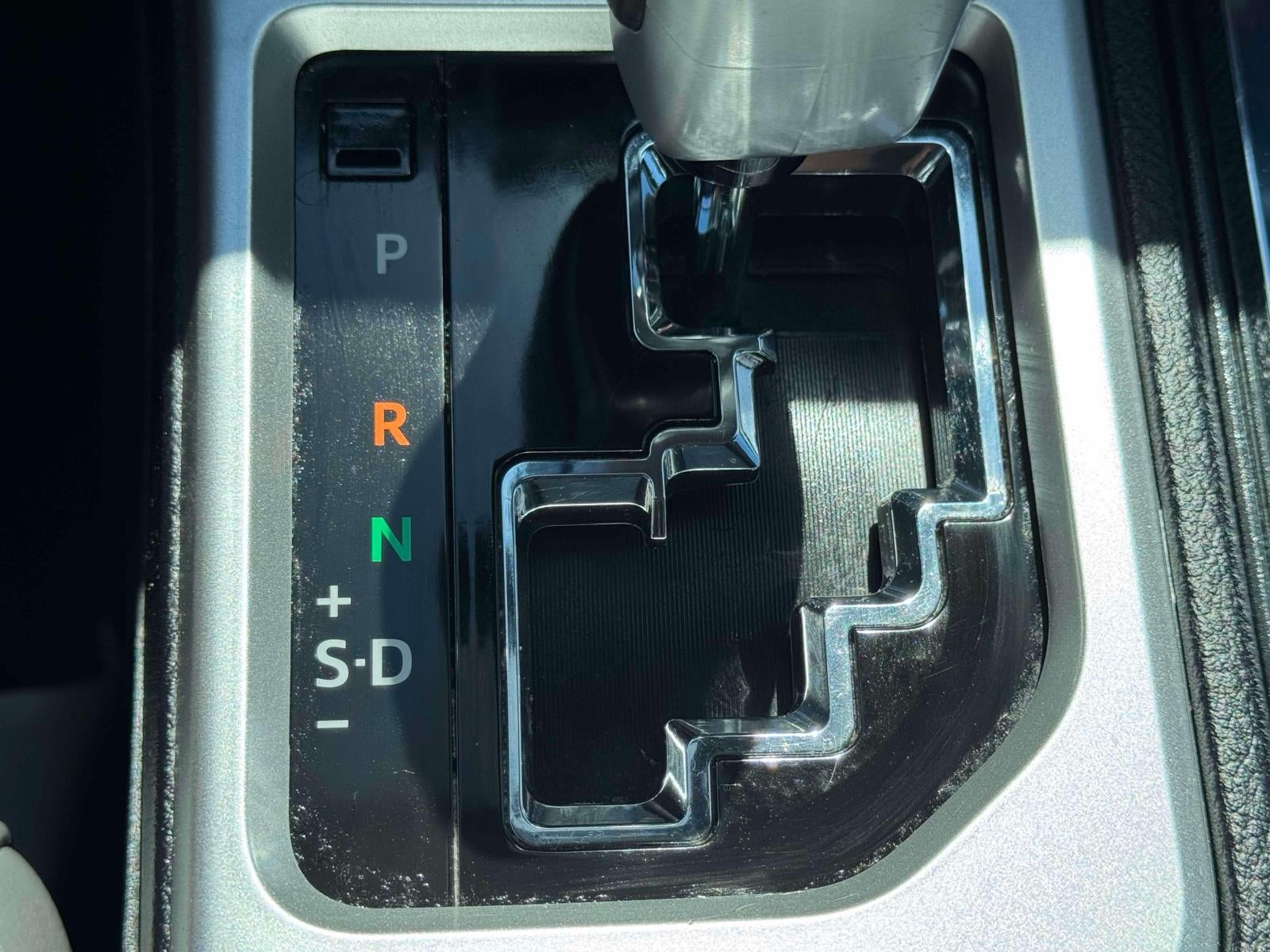 2020 Toyota Tundra 4WD Limited Double Cab 6.5' Bed 5.7L (Natl)