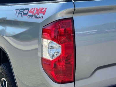 2020 Toyota Tundra 4WD Limited Double Cab 6.5' Bed 5.7L (Natl)