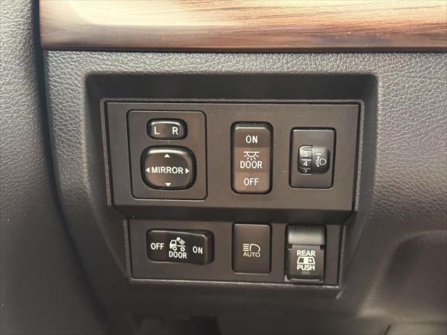 2020 Toyota Tundra 4WD Limited Double Cab 6.5' Bed 5.7L (Natl)