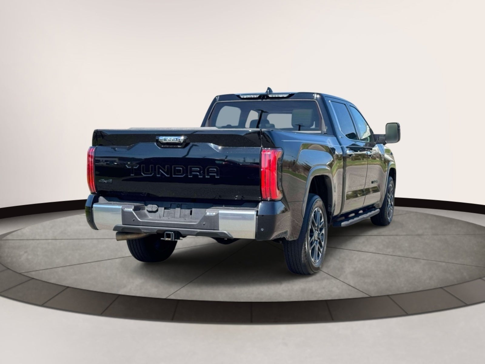 2023 Toyota Tundra 4WD Limited CrewMax 6.5' Bed (Natl)