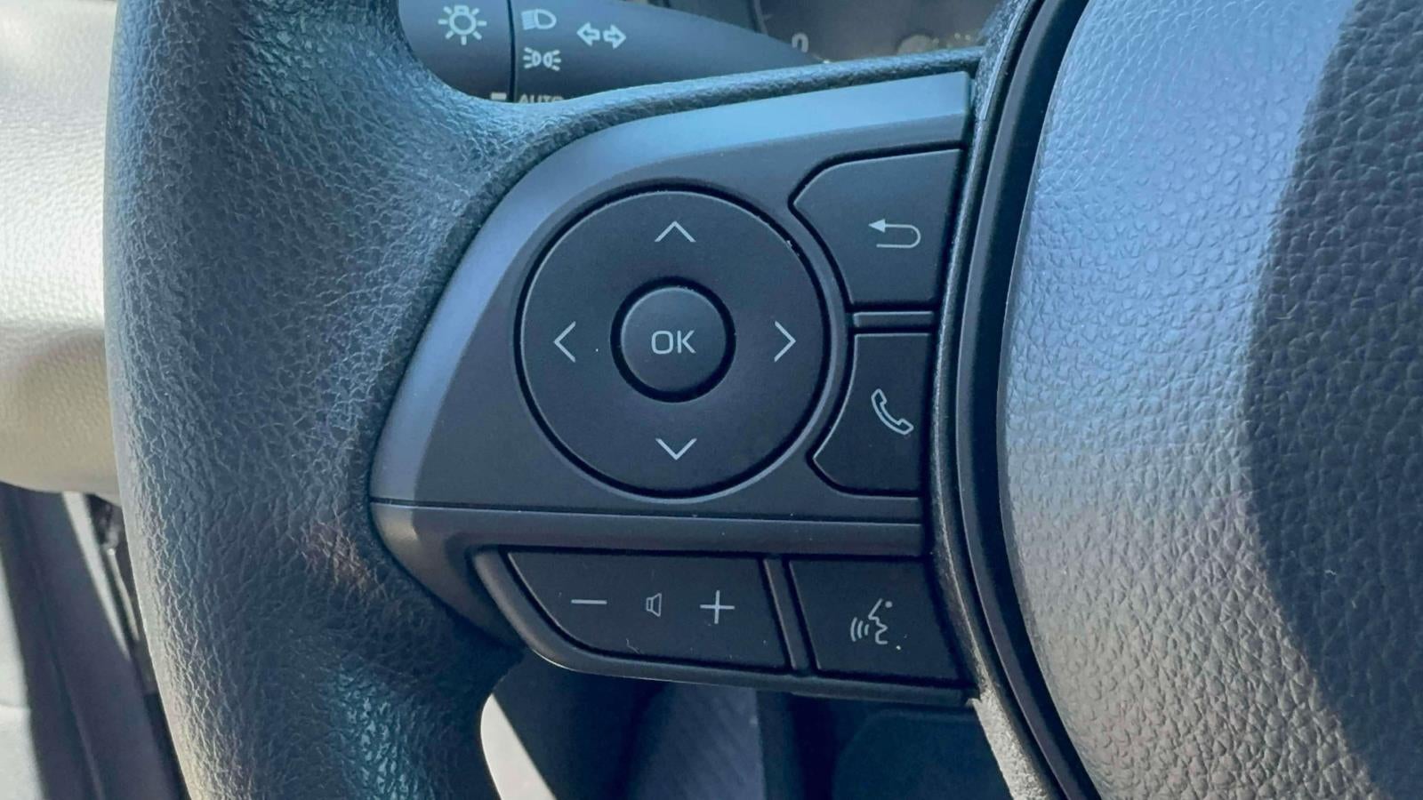 2024 Toyota Corolla LE CVT (Natl)