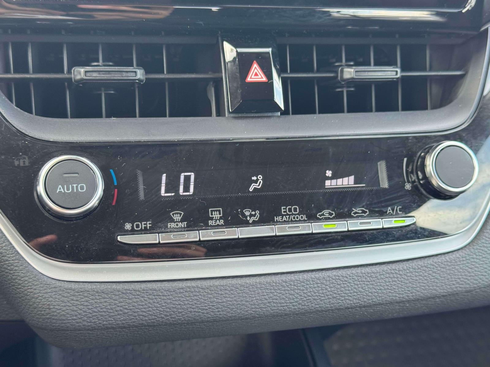 2025 Toyota Corolla LE CVT (Natl)