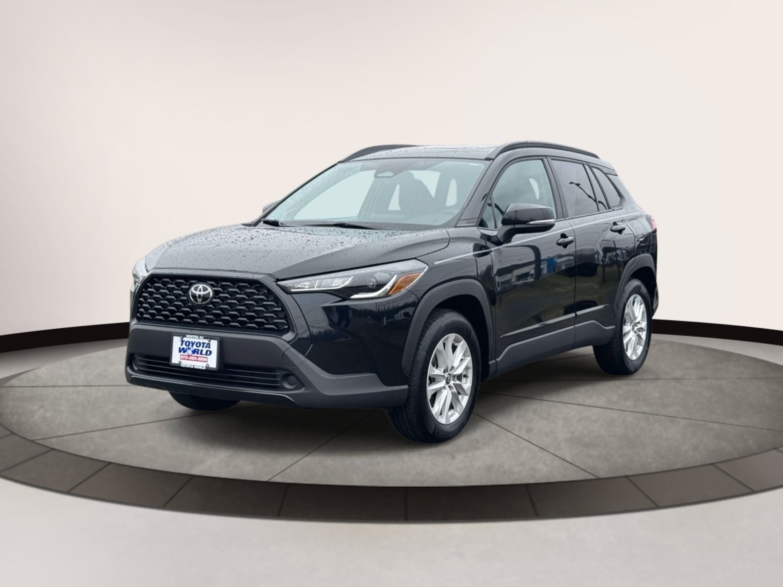 2023 Toyota Corolla Cross LE 4WD (Natl)