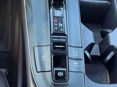 2023 Toyota Crown XLE AWD (Natl)