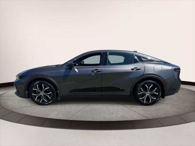 2023 Toyota Crown XLE AWD (Natl)