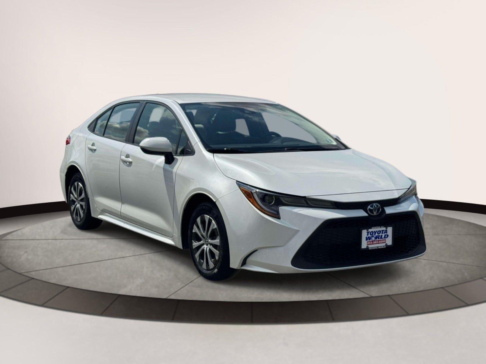 2022 Toyota Corolla Hybrid LE CVT (Natl)