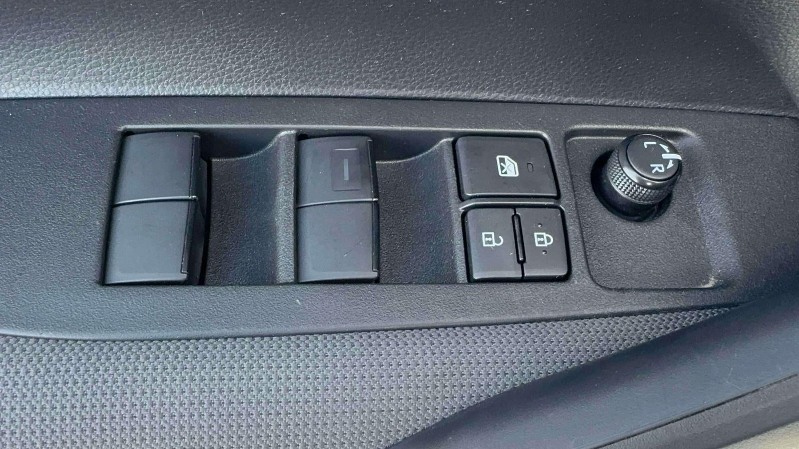 2022 Toyota Corolla Hybrid LE CVT (Natl)