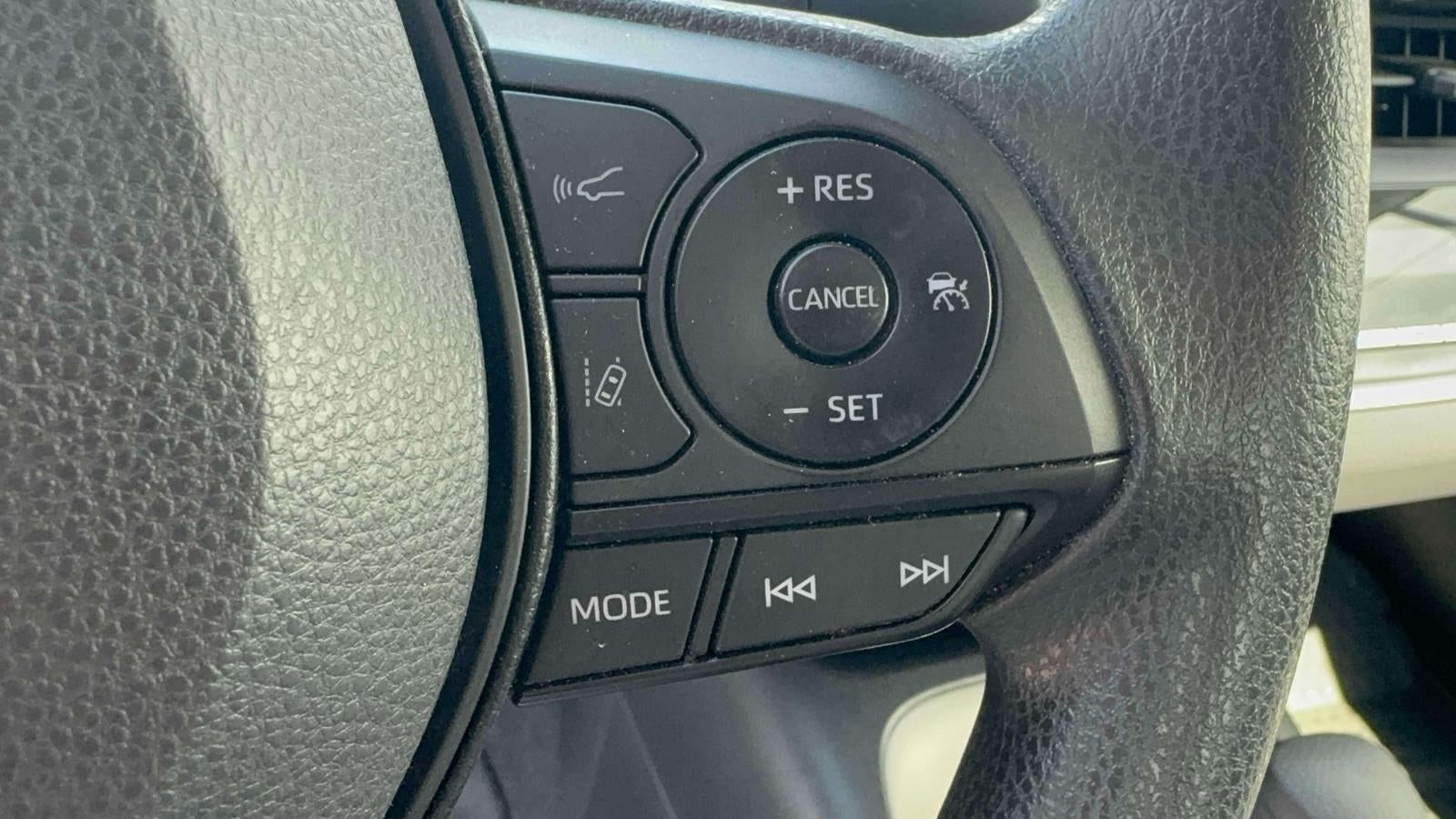 2022 Toyota Corolla Hybrid LE CVT (Natl)