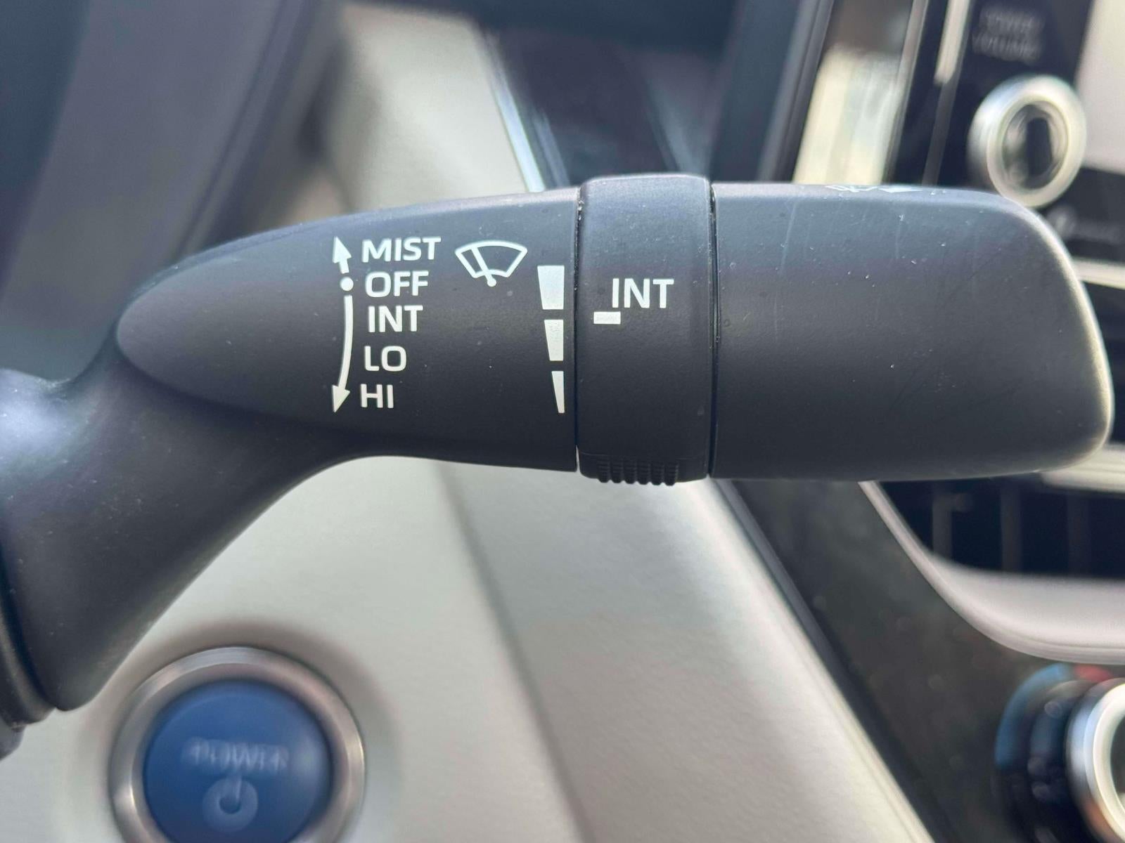 2022 Toyota Corolla Hybrid LE CVT (Natl)