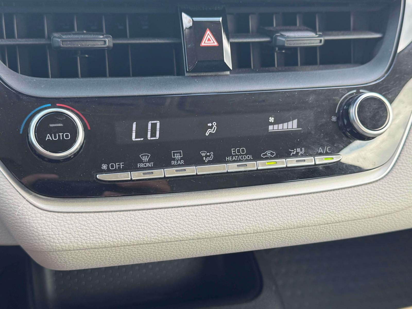 2022 Toyota Corolla Hybrid LE CVT (Natl)