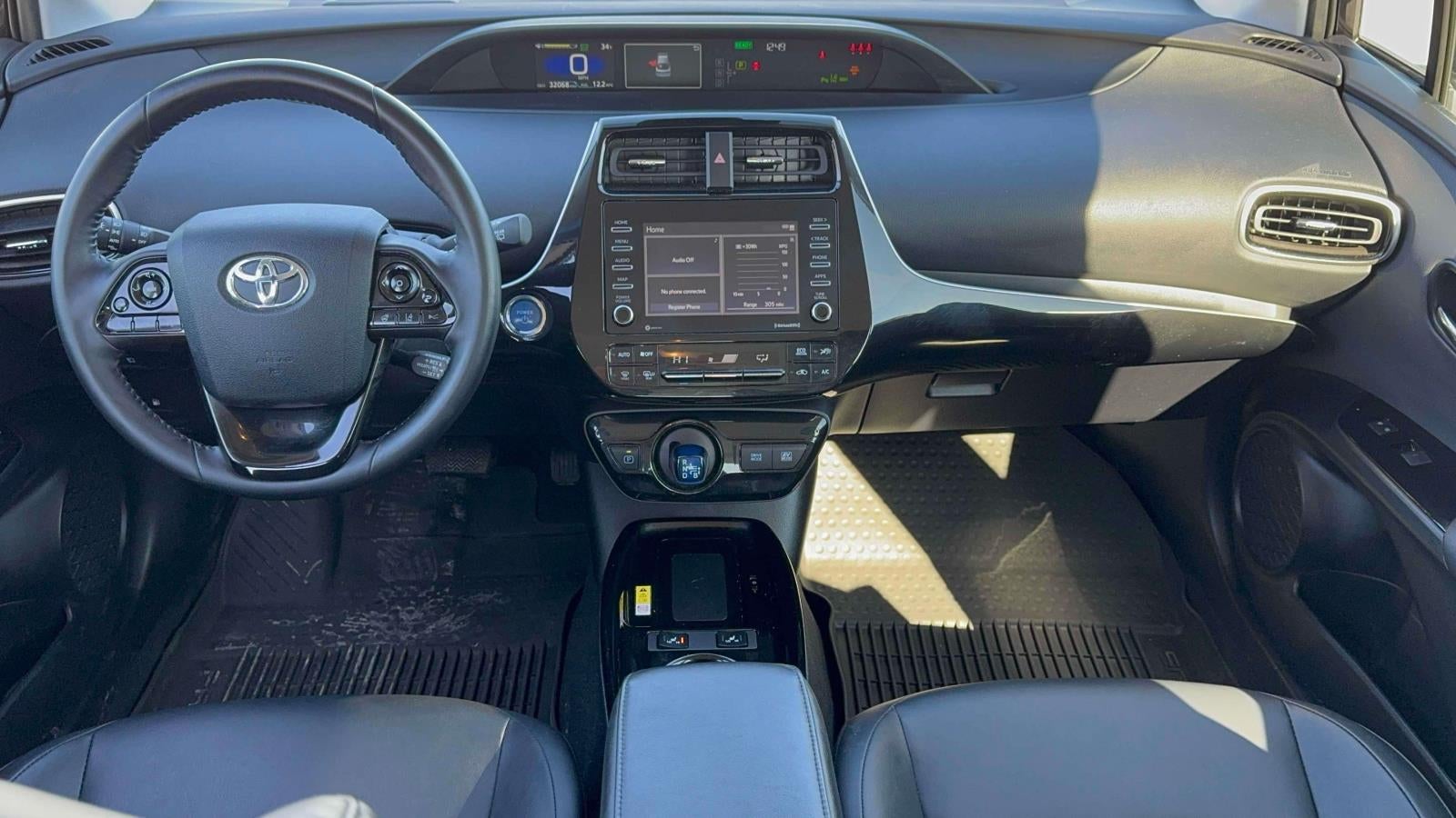 2022 Toyota Prius LE AWD-e (Natl)