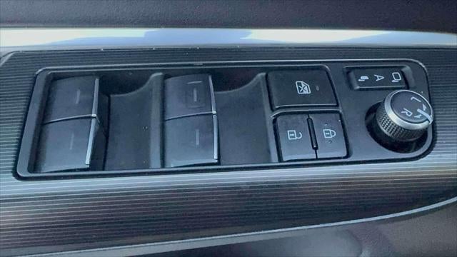 2023 Toyota Venza XLE AWD (Natl)