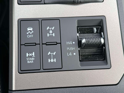 2025 Toyota Land Cruiser 4WD (Natl)