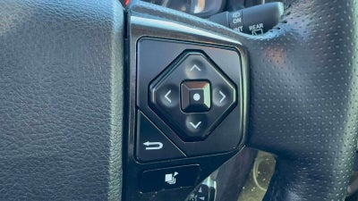 2024 Toyota 4Runner TRD Off Road 4WD (Natl)