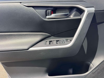 2024 Toyota RAV4 Hybrid SE AWD (Natl)