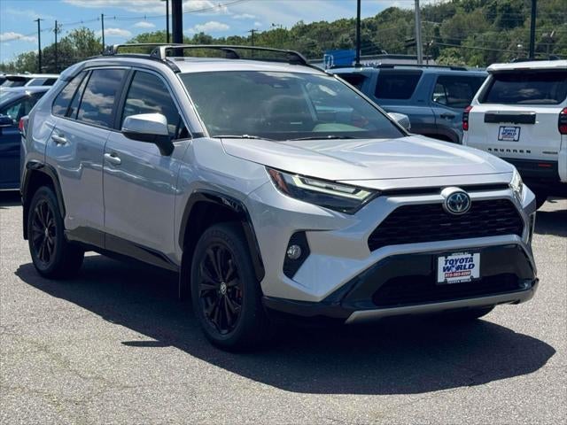 2024 Toyota RAV4 Hybrid SE AWD (Natl)