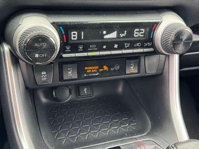 2022 Toyota RAV4 Prime SE (Natl)