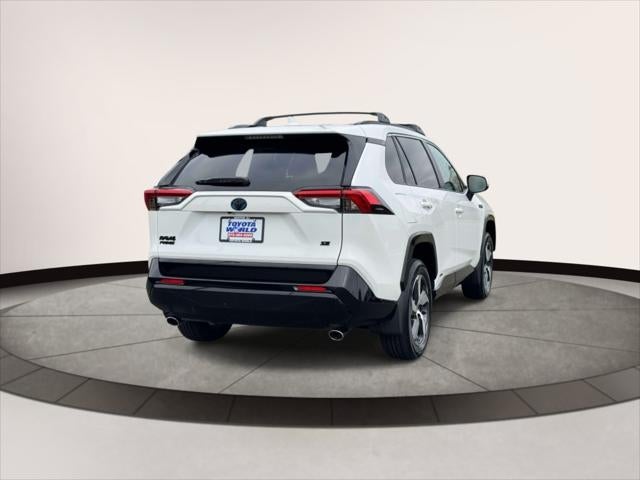 2022 Toyota RAV4 Prime SE (Natl)