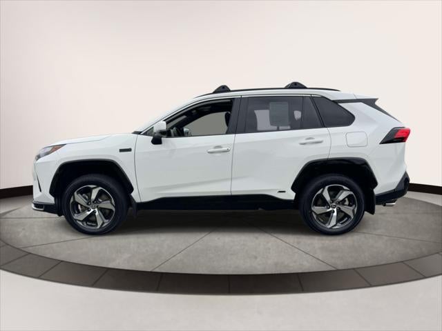 2022 Toyota RAV4 Prime SE (Natl)