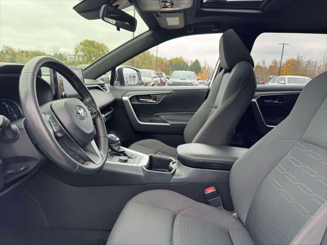 2022 Toyota RAV4 Prime SE (Natl)