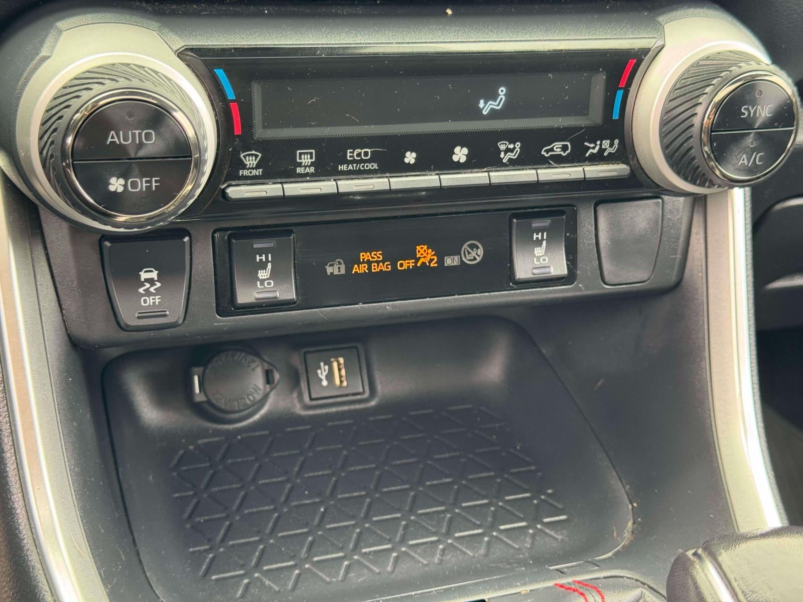 2023 Toyota RAV4 Prime SE (Natl)