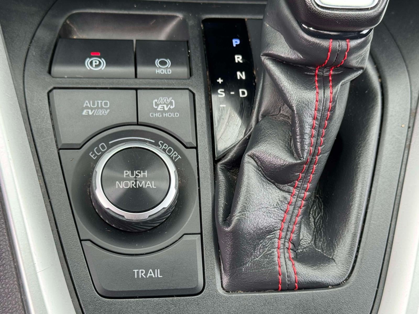 2023 Toyota RAV4 Prime SE (Natl)