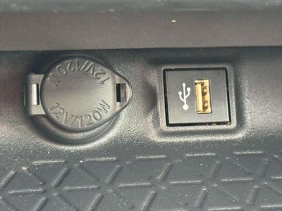 2023 Toyota RAV4 Prime SE (Natl)