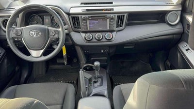 2018 Toyota RAV4 LE AWD (Natl)