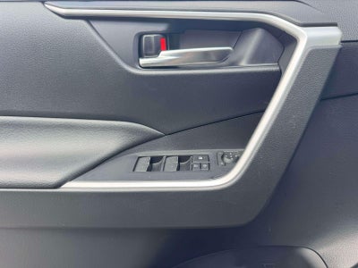 2023 Toyota RAV4 Hybrid XLE AWD (Natl)