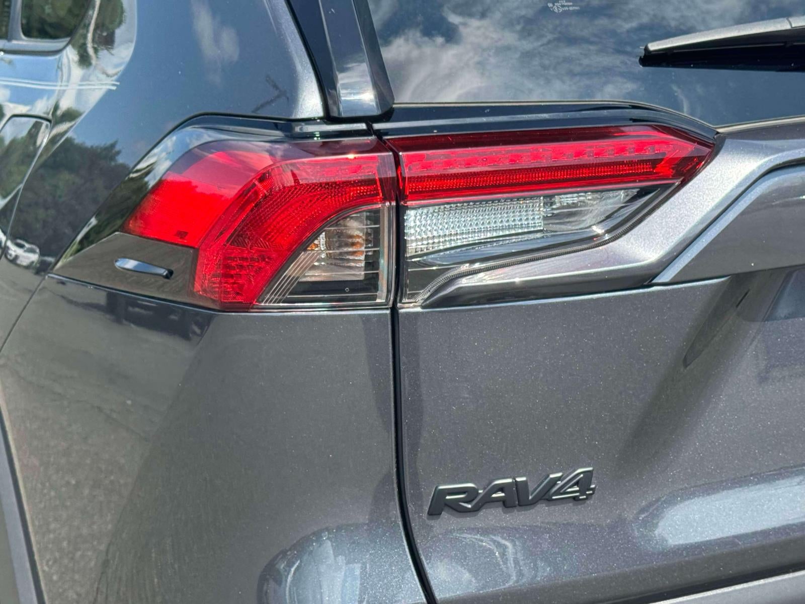 2023 Toyota RAV4 Hybrid XLE AWD (Natl)